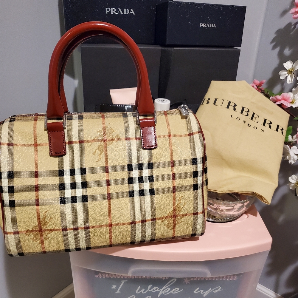 💯 Authentic Burberry 💝💝💝💝